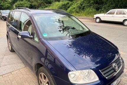 VW Touran 250.000 km 1.900 &euro; Essen 45356