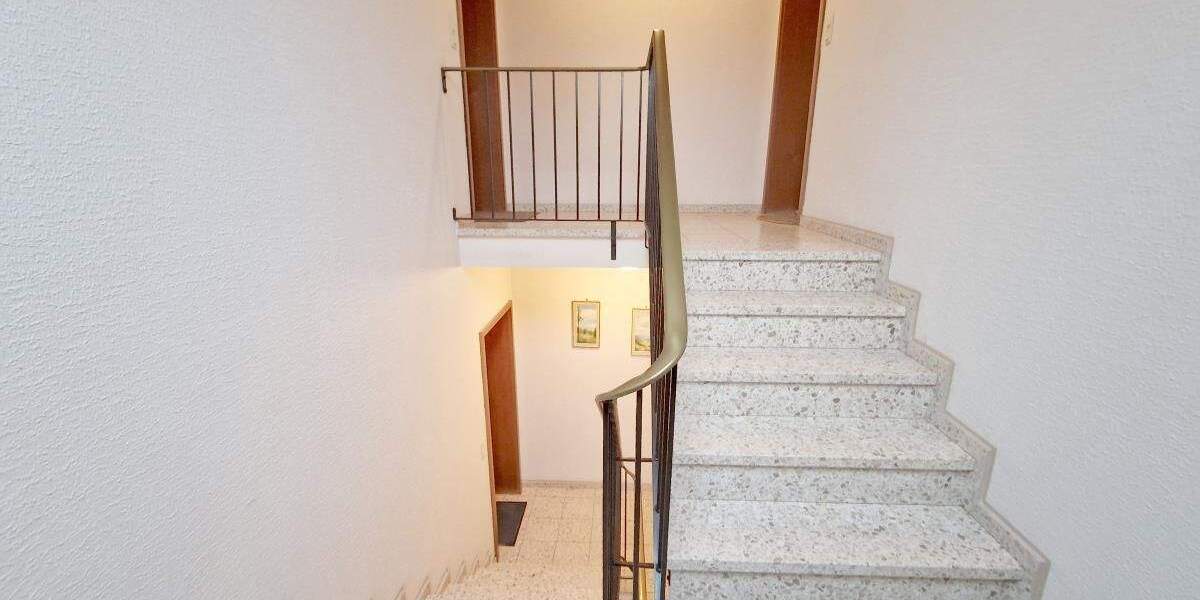 Etagenwohnung Bottrop Eigen - 2 Zimmer, 64 m&sup2;, 165.000&euro; | Angebot:25748236