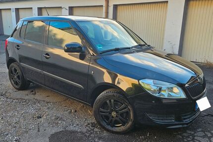Skoda Fabia 69.700 km 6.300 &euro; Solingen 42699