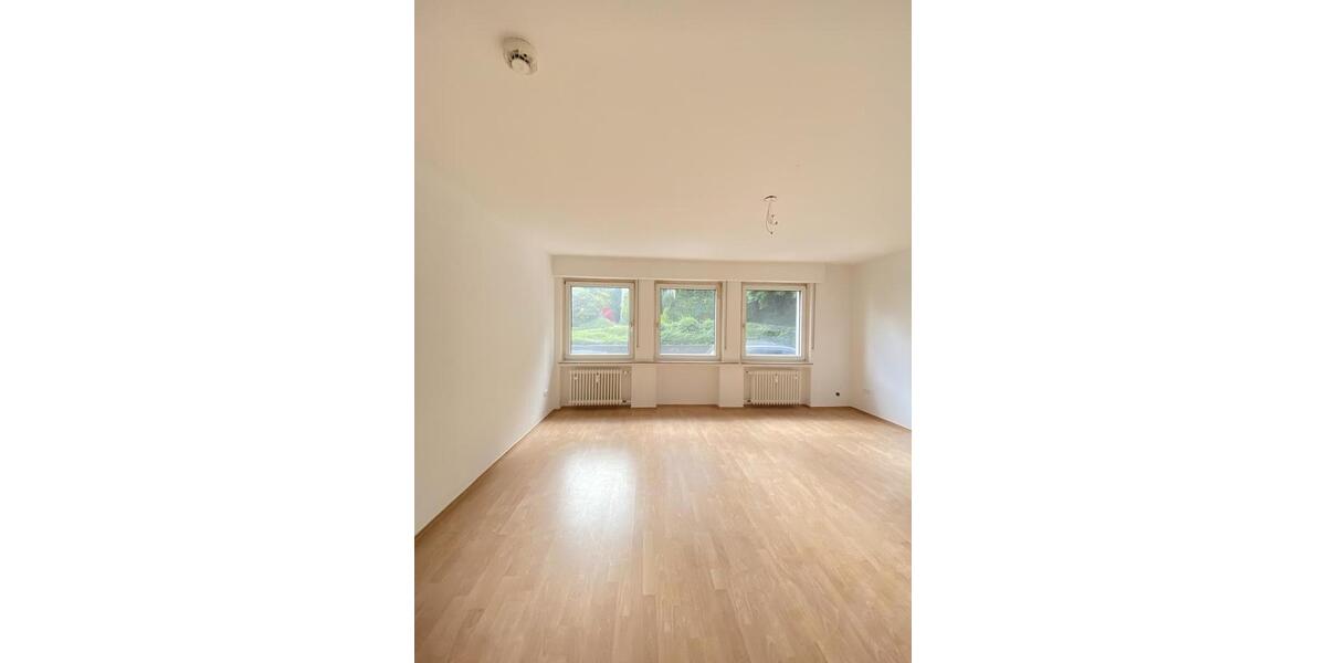 Erdgeschoßwohnung Solingen - 3 Zimmer, 77 m&sup2;, 789&euro; | Angebot:26254347