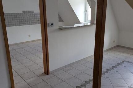 Wohnung Hattingen - 3 Zimmer, 100 m&sup2;, 780&euro; | Angebot:26057742