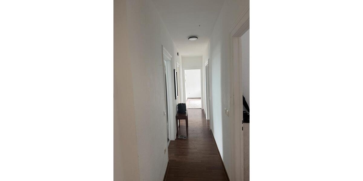 Dachgeschoßwohnung Remscheid Lüttringhausen - 4 Zimmer, 72 m&sup2;, 860&euro; | Angebot:26120902