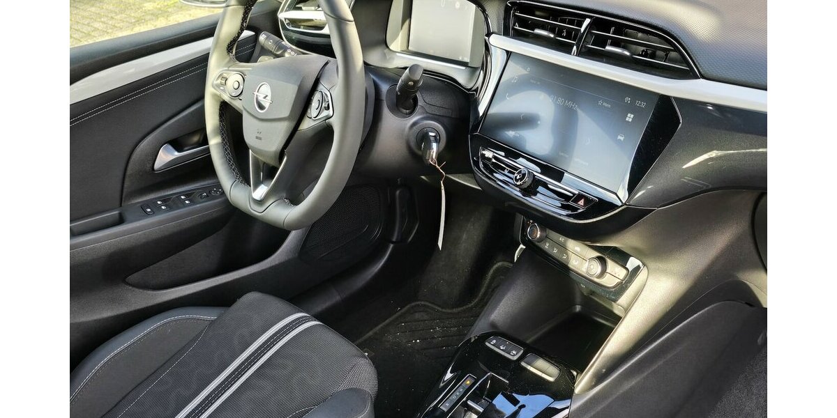 Opel Corsa GS Automatik|Winterpaket|ACC|Kamera 16.396 km 18.450 &euro; Wermelskirchen 42929