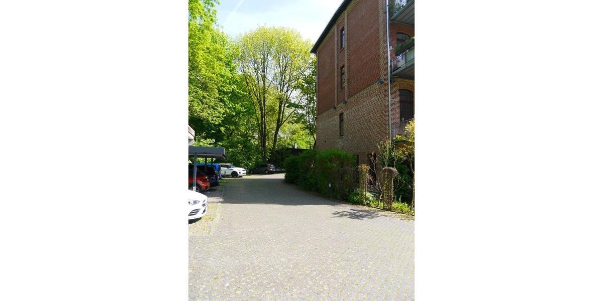 SG, komfortable 85m² 2 Zi. Loftwohnung in Zentrumsnähe, Balkon, Stellplatz, EBK - Loft - Studio - Atelier Solingen Mitte | Angebot:26855412