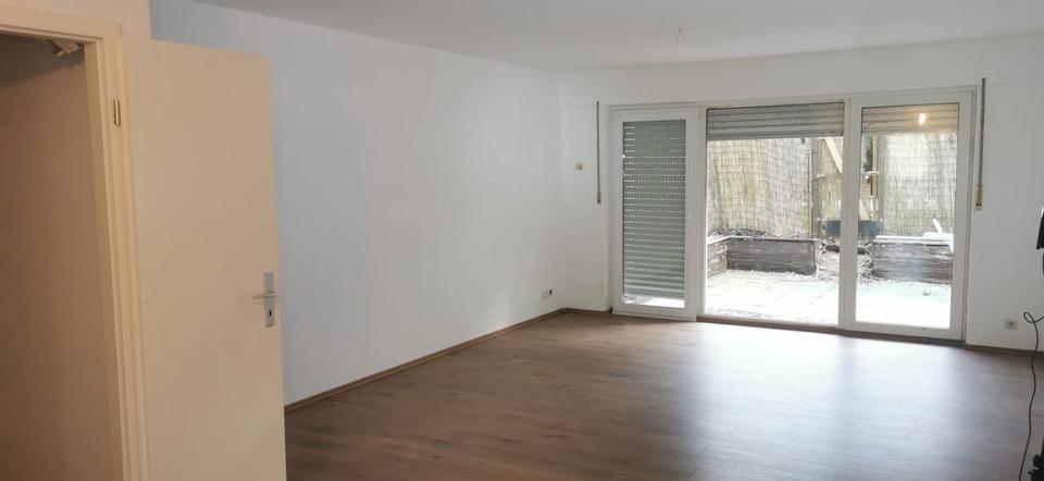 Hochparterre Radevormwald - 3 Zimmer, 86 m&sup2;, 800&euro; | Angebot:26150911