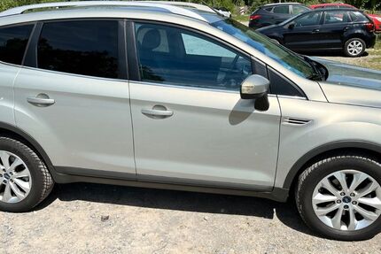 Ford Kuga 172.500 km 5.500 &euro; Wuppertal 42329