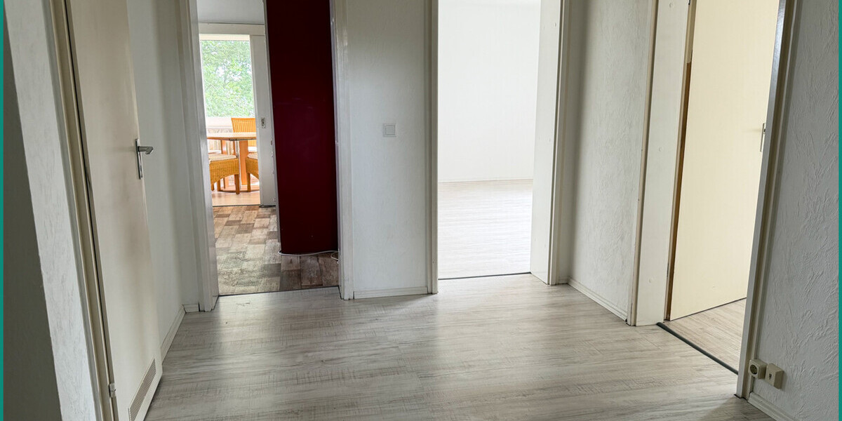 GUT GESCHNITTENE 2-ZIMMER-EIGENTUMSWOHNUNG MIT BALKON IN RADEVORMWALD, PROVISIONS- UND BEZUGSFREI - Etagenwohnung Radevormwald Uelfe IV | Angebot:27261867