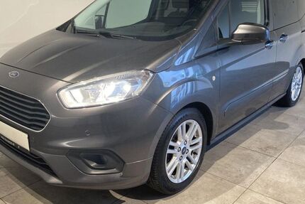 Ford Tourneo Courier 122.533 km 8.990 &euro; Bochum - Linden 44879