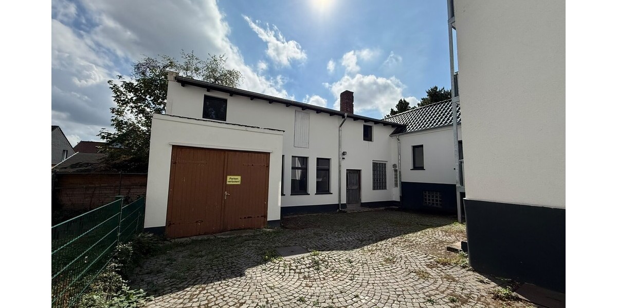 Dreifamilienhaus mit Gewerbe in Dortmund-Aplerbeck - Mehrfamilienhaus, Wohnhaus Dortmund / Aplerbeck Aplerbeck | Angebot:27351569