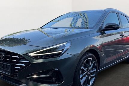 Hyundai i30 36.749 km 17.990 &euro; Oberhausen 46049