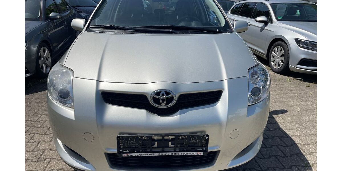 Toyota Auris 102.278 km 4.690 &euro; Dortmund 44143