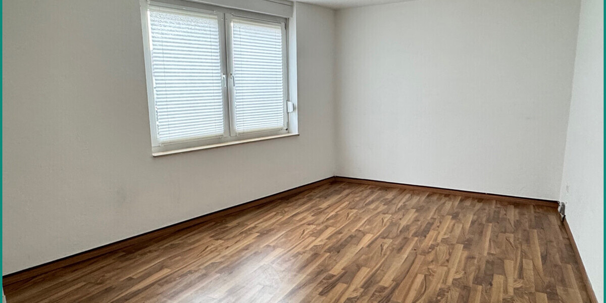 DREIFAMILIENHAUS IM STADTZENTRUM VON REMSCHEID – 2 WOHNEINHEITEN VERMIETET – MÖGLICHKEIT ZUM EIGENNUTZ - Mehrfamilienhaus, Wohnhaus Remscheid Alt-Remscheid | Angebot:27258853