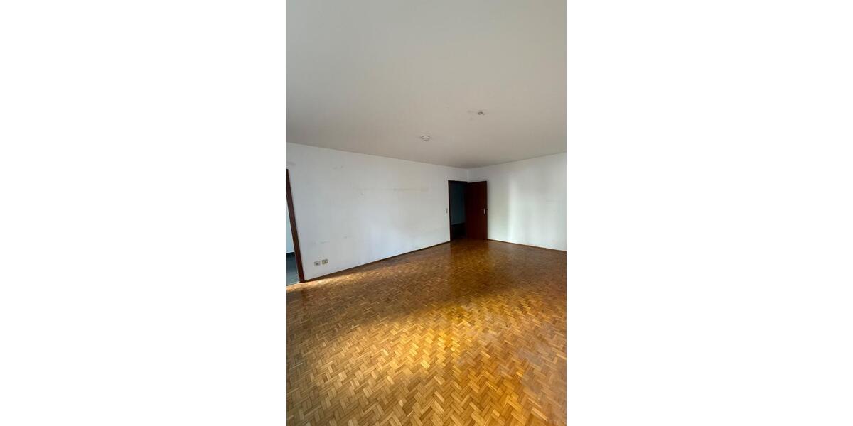 Hochparterre Wuppertal Eckbusch - 3 Zimmer, 100 m&sup2;, 198.000&euro; | Angebot:27258747