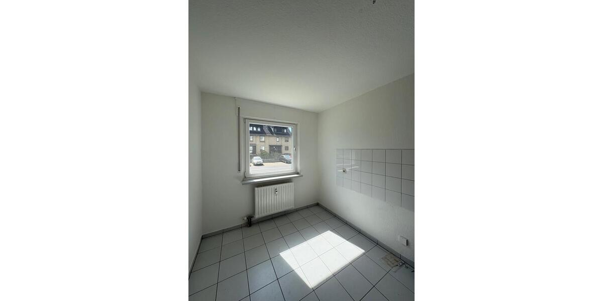 Erdgeschoßwohnung Ratingen Tiefenbroich - 2 Zimmer, 66 m&sup2;, 715&euro; | Angebot:26184254