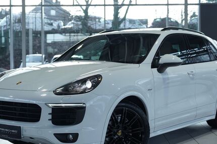 Porsche Cayenne 129.000 km 48.800 &euro; Remscheid/NRW 42855