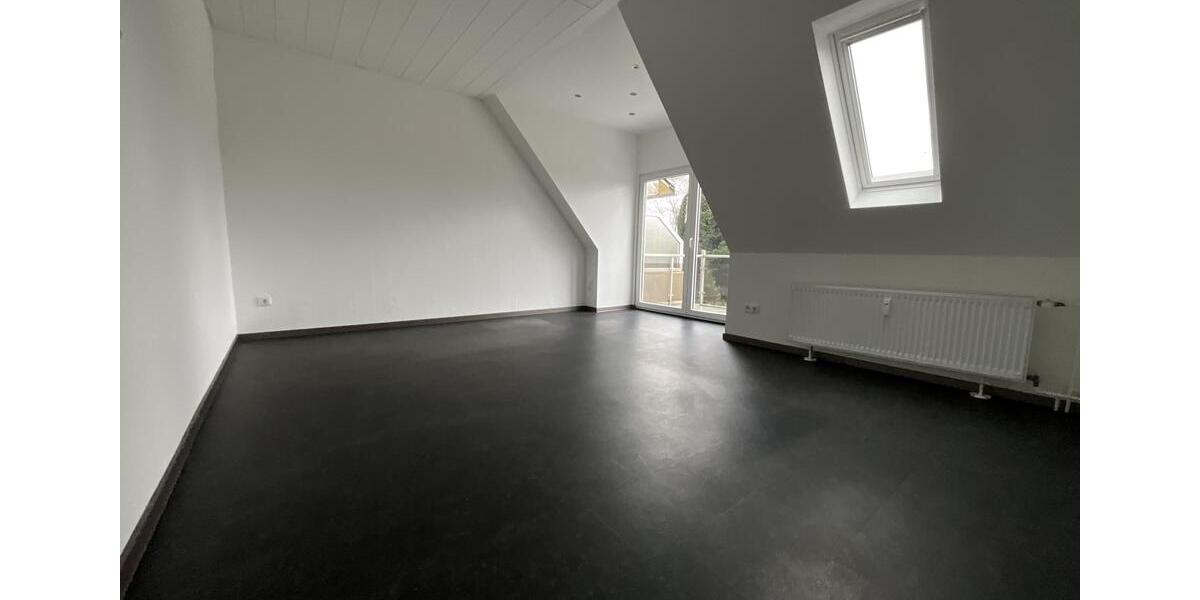 Dachgeschoßwohnung Mülheim an der Ruhr Mellinghofen - 2 Zimmer, 55 m&sup2;, 650&euro; | Angebot:26145178