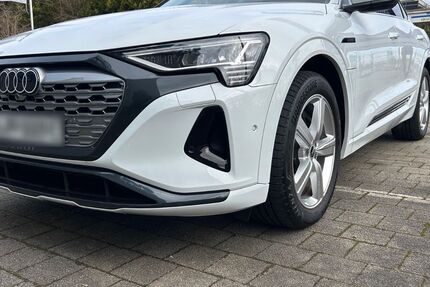 Audi Q8 10.715 km 49.990 &euro; Wuppertal 42349