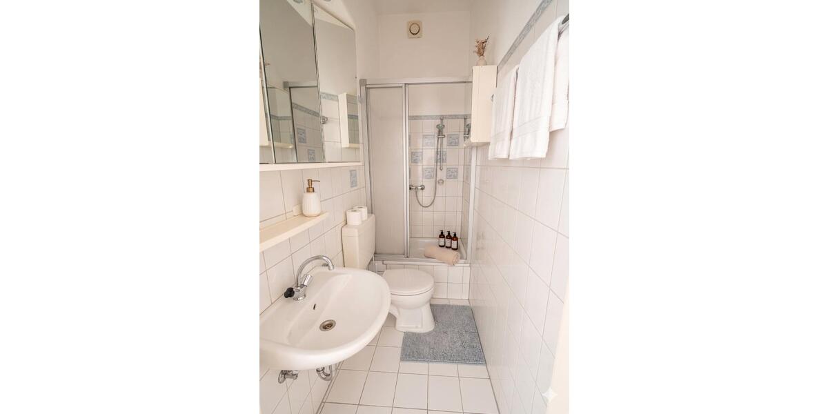 Erdgeschoßwohnung Essen Stadtbezirk V - 2 Zimmer, 33 m&sup2;, 890&euro; | Angebot:26341722