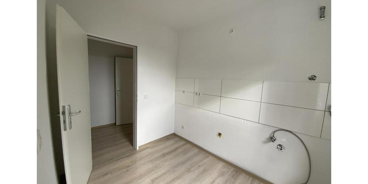 Etagenwohnung Velbert Langenberg - 3.5 Zimmer, 84 m&sup2;, 619&euro; | Angebot:26290032