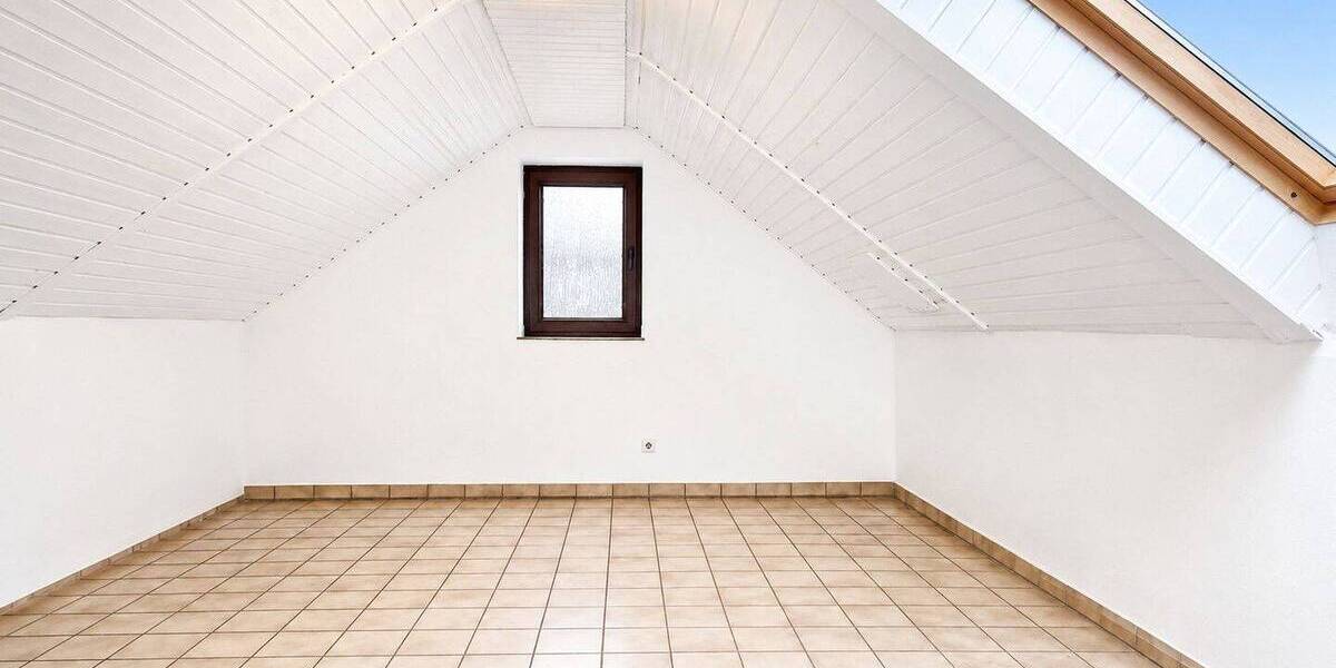 Etagenwohnung bottrop Fuhlenbrock - 7 Zimmer, 188 m&sup2;, 1.800&euro; | Angebot:26926788