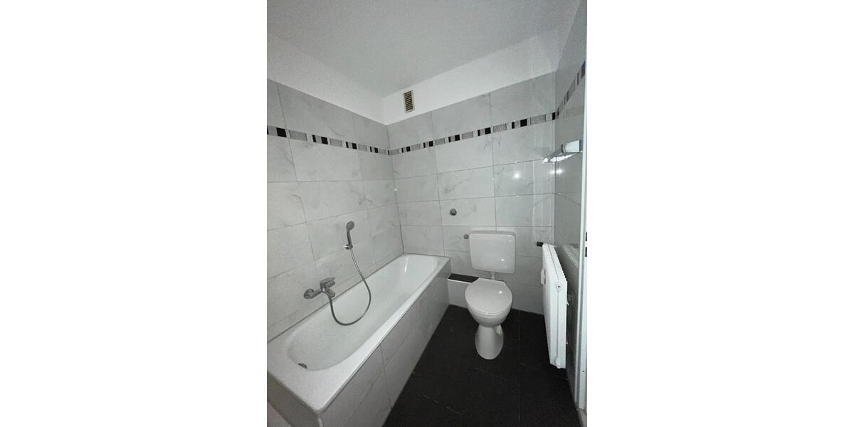 Etagenwohnung Hattingen Niederbonsfeld - 3.5 Zimmer, 80 m&sup2;, 730&euro; | Angebot:26308359