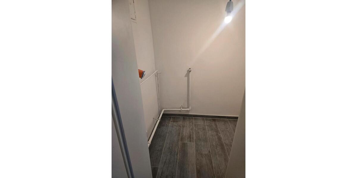 Gewerbeobjekt Essen Stadtbezirk III - 600&euro; | Angebot:26055022