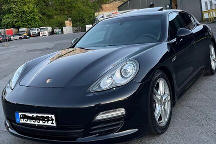 Porsche Panamera 230.000 km 20.900 &euro; Wuppertal 42117