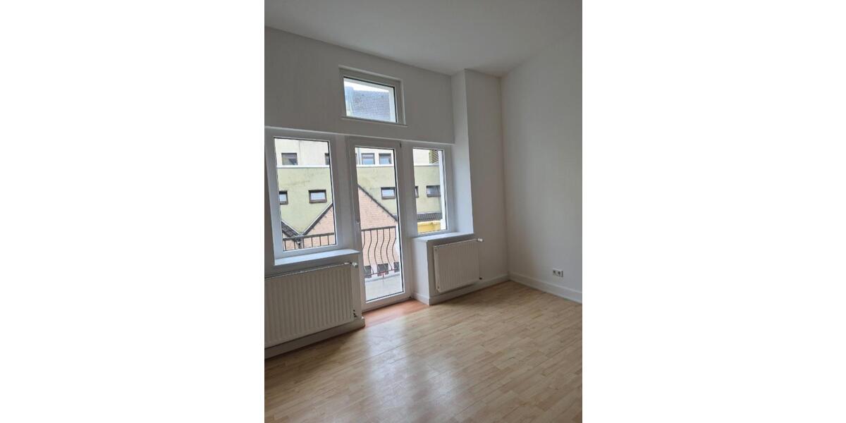 Etagenwohnung Schwerte - 4 Zimmer, 125 m&sup2;, 1.100&euro; | Angebot:26201619