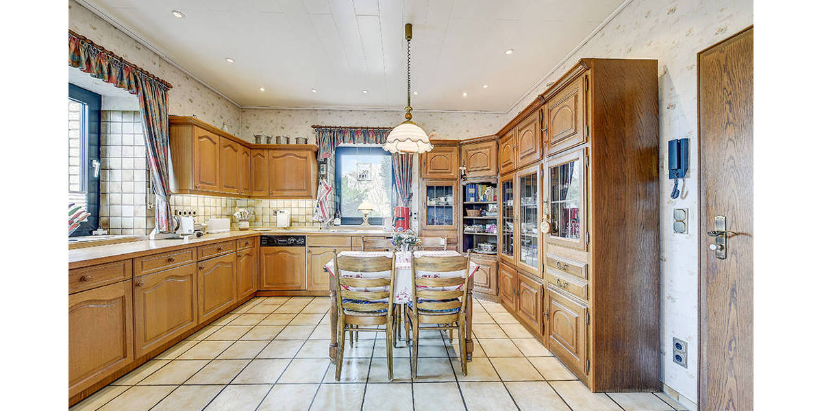Einfamilienhaus Waltrop - 8 Zimmer, 316 m&sup2;, 549.500&euro; | Angebot:26343718