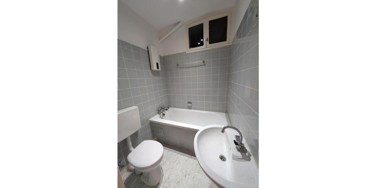 Etagenwohnung Essen Frillendorf - 2 Zimmer, 70 m&sup2;, 390&euro; | Angebot:26381553
