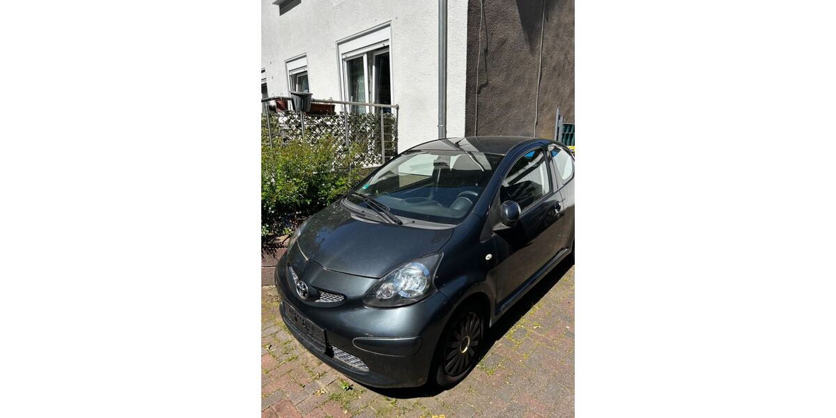 Toyota Aygo (X) 91.000 km 2.600 &euro; Herne 44651