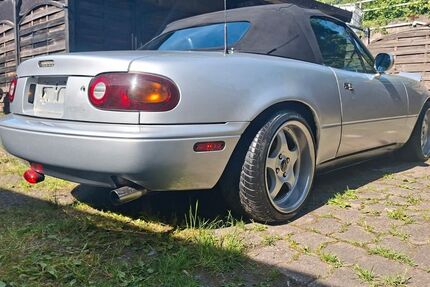 Mazda MX-5 180.000 km 5.500 &euro; Bochum 44869