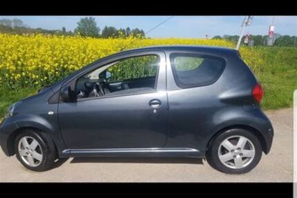 Toyota Aygo (X) 220.000 km 1.940 &euro; Ratingen 40880