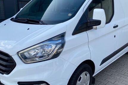 Ford Transit Custom 74.000 km 14.300 &euro; Essen 45309