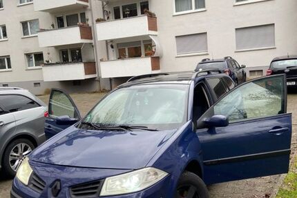 Renault Megane 240.000 km 800 &euro; Marl 45768