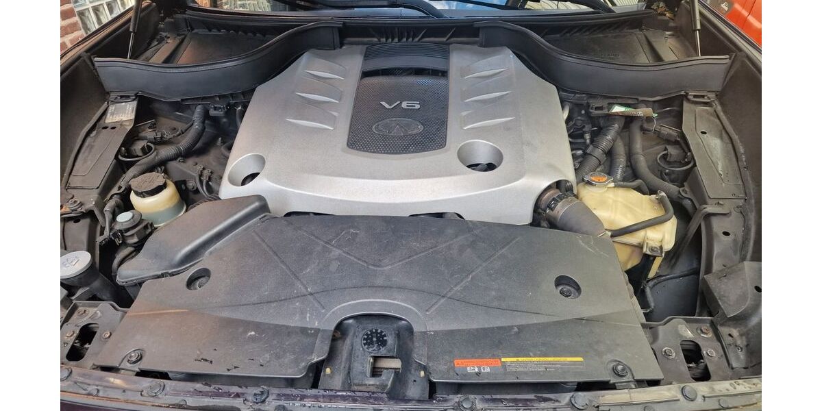 INFINITI FX 285.200 km 7.500 &euro; Sprockhövel 45549