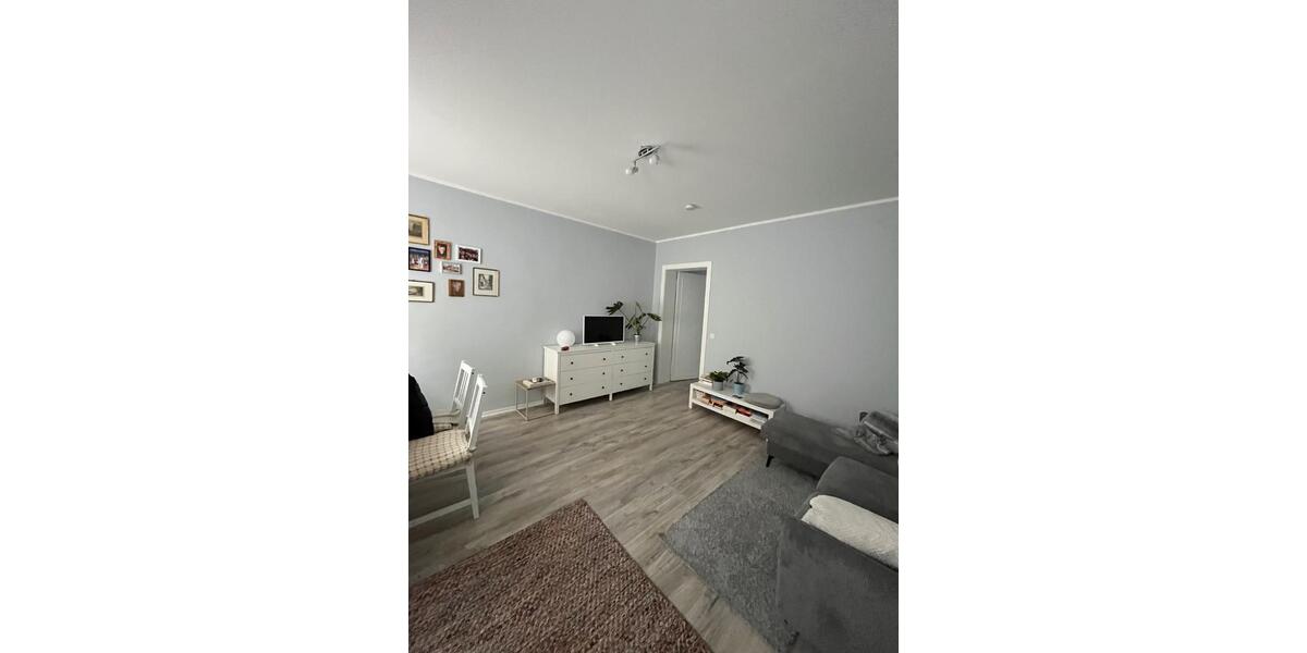 Erdgeschoßwohnung Bochum Laer - 3 Zimmer, 49 m&sup2;, 385&euro; | Angebot:26367900