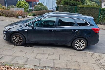 Kia ceed Sportswagon 83.000 km 10.600 &euro; Essen 45355