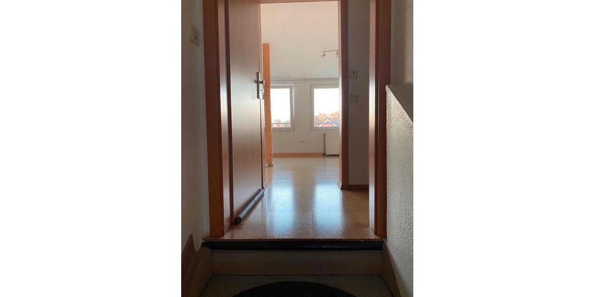 Dachgeschoßwohnung Schwerte - 2 Zimmer, 65 m&sup2;, 695&euro; | Angebot:26375141