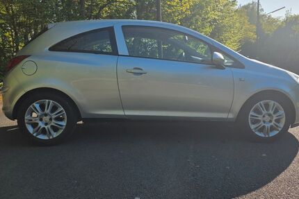 Opel Corsa 153.981 km 2.480 &euro; Ennepetal 58256