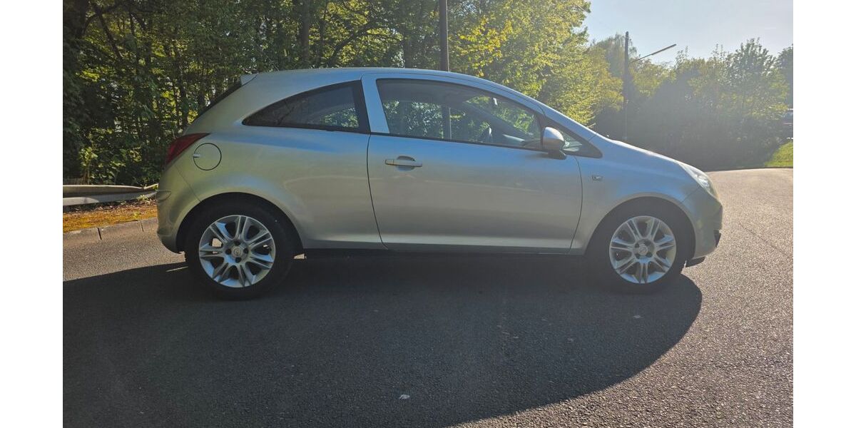 Opel Corsa 153.981 km 2.480 &euro; Ennepetal 58256