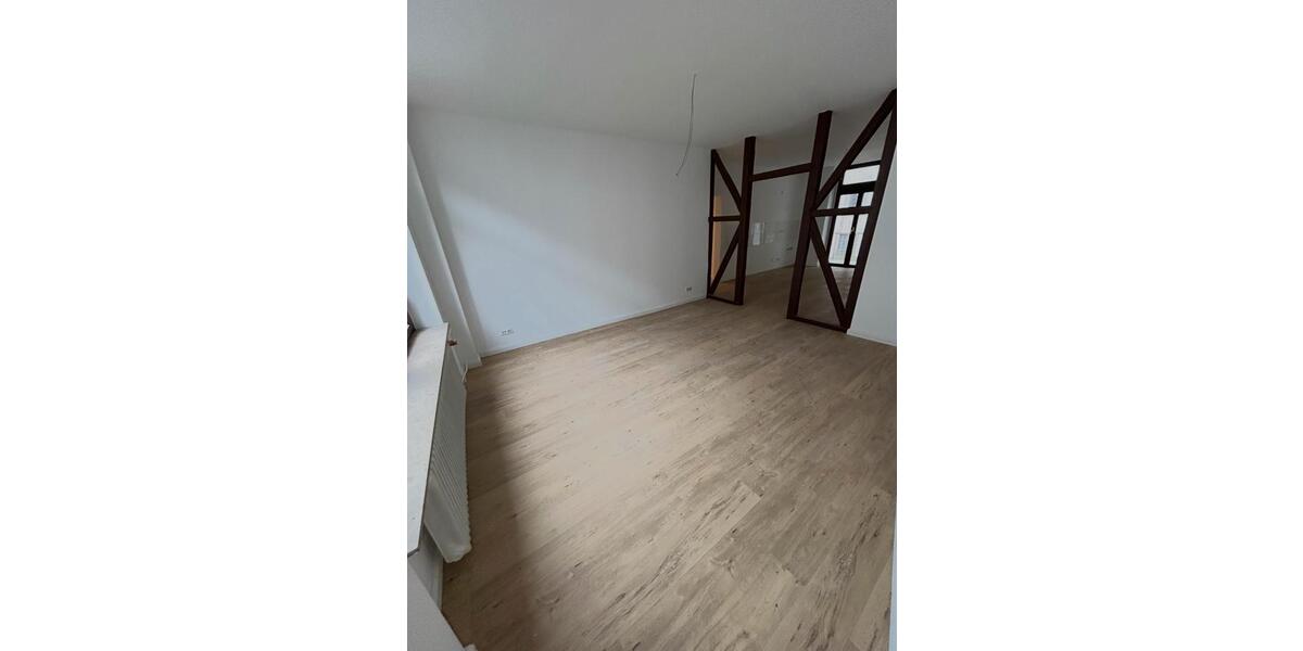 Etagenwohnung Wuppertal Arrenberg - 2 Zimmer, 64 m&sup2;, 870&euro; | Angebot:26338792