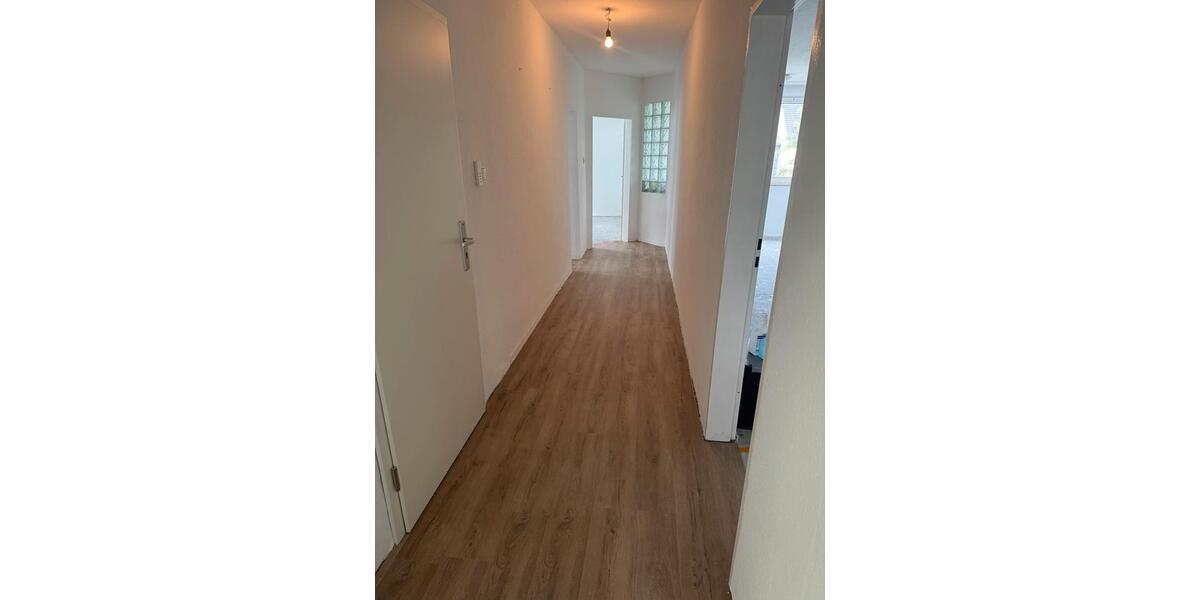 Etagenwohnung Essen Stadtbezirk III - 3.5 Zimmer, 87 m&sup2;, 155.000&euro; | Angebot:26393700