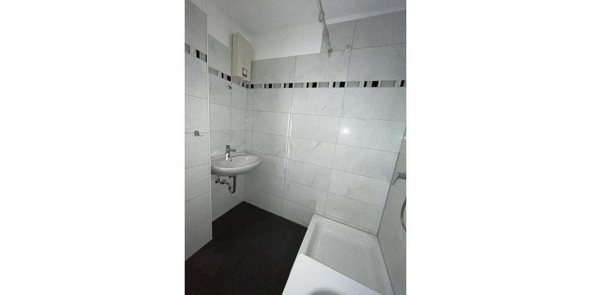 Etagenwohnung Hattingen Niederbonsfeld - 3.5 Zimmer, 80 m&sup2;, 730&euro; | Angebot:26308359