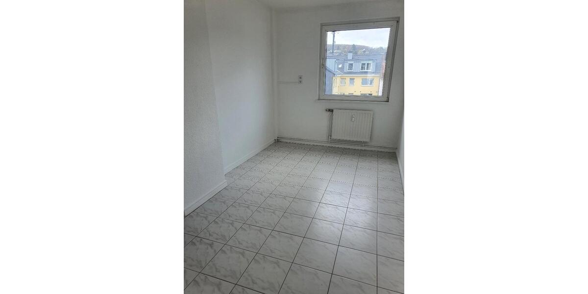 Etagenwohnung Wuppertal Elberfeld - 2 Zimmer, 70 m&sup2;, 350&euro; | Angebot:26195750