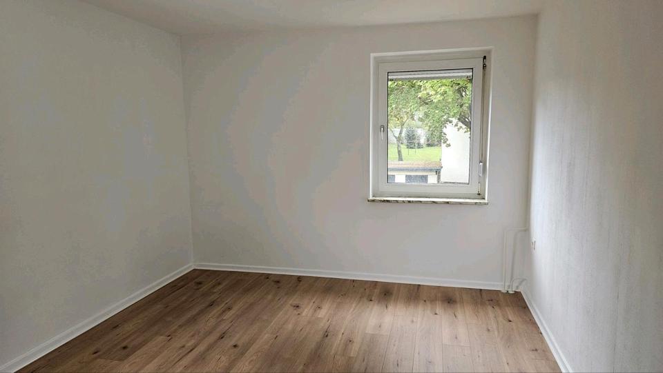 Etagenwohnung Bottrop Boy - 2.5 Zimmer, 50 m&sup2;, 430&euro; | Angebot:26226607