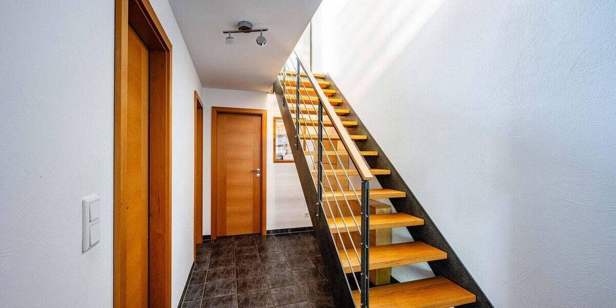 Doppelhaushälfte Solingen Ohligs-Aufderhöhe - 5 Zimmer, 173 m&sup2;, 585.000&euro; | Angebot:26386904