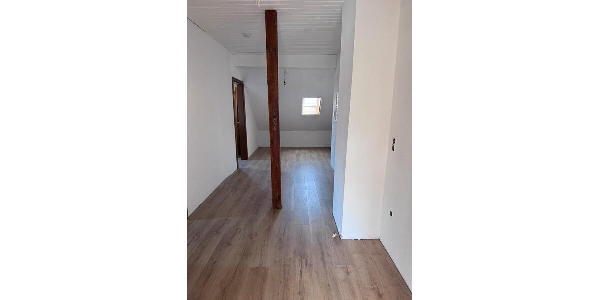 Dachgeschoßwohnung Witten - 2 Zimmer, 60 m&sup2;, 720&euro; | Angebot:26227611