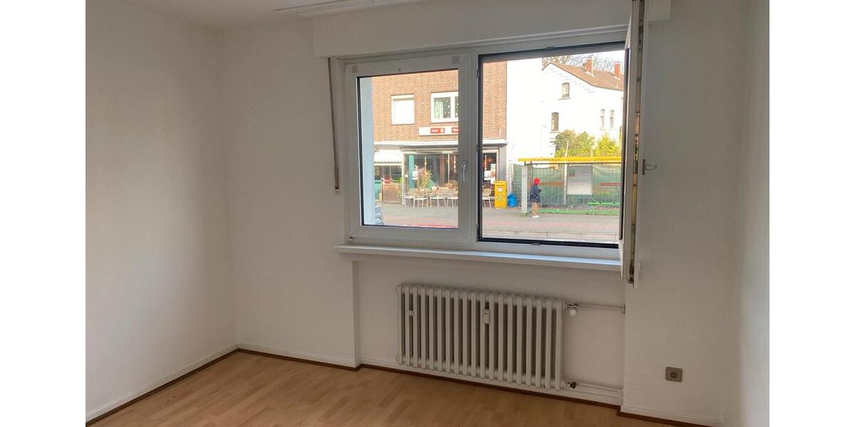 Hochparterre Oberhausen Alstaden - 4 Zimmer, 75 m&sup2;, 750&euro; | Angebot:26094746