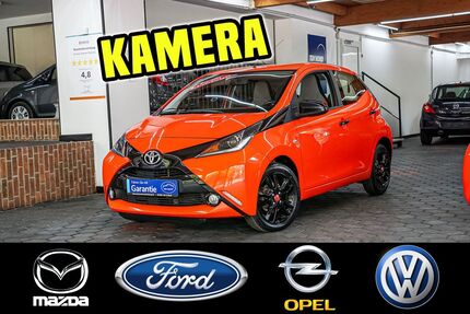 Toyota Aygo (X) 118.700 km 7.799 &euro; Duisburg 47179